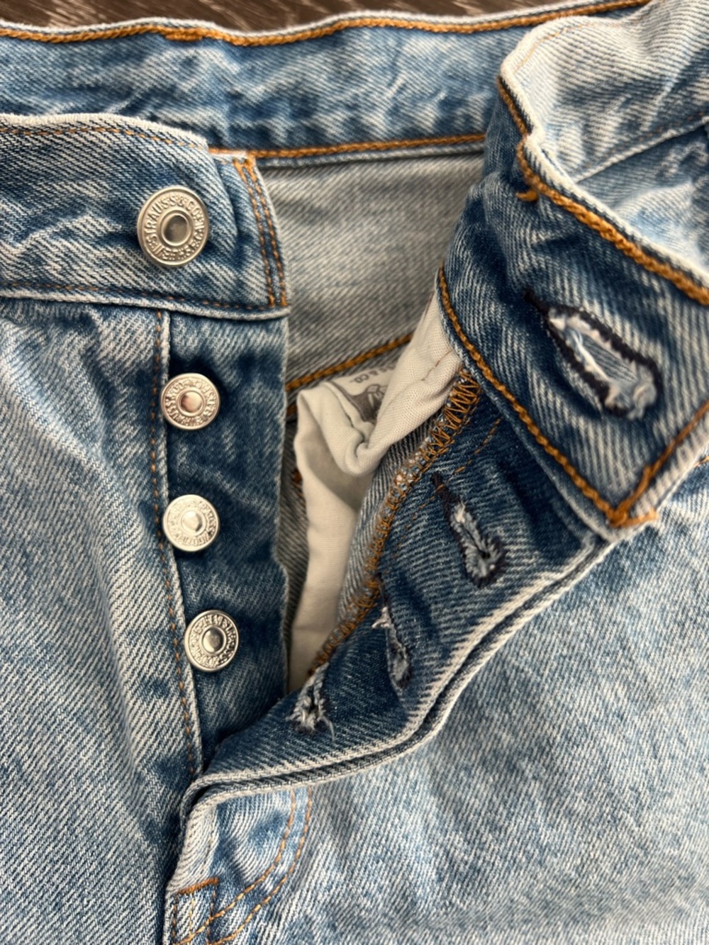 Levi's Premium Distressed 501 S Skinny Big E High-Rise Jeans - Picture 9 of 14